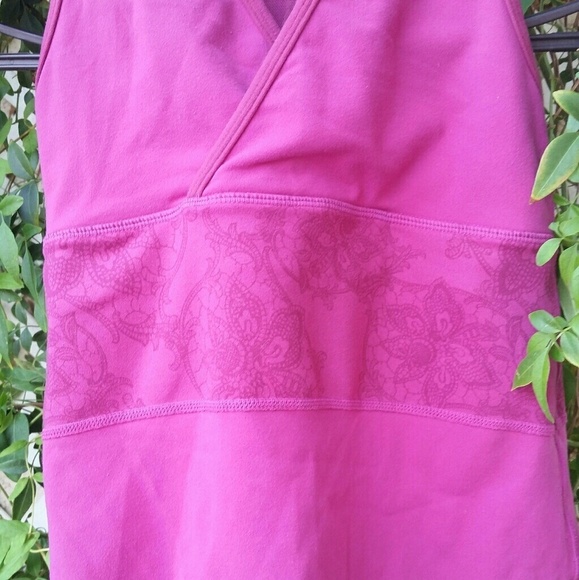 Lululemon top - Picture 3 of 3